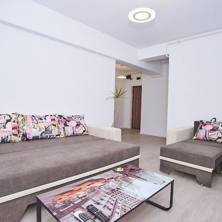 Maia Apartamento Năvodari Exterior foto